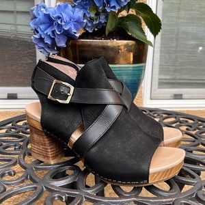 DANSKO ARLENE Size 38 womens black soft nubuck sandals